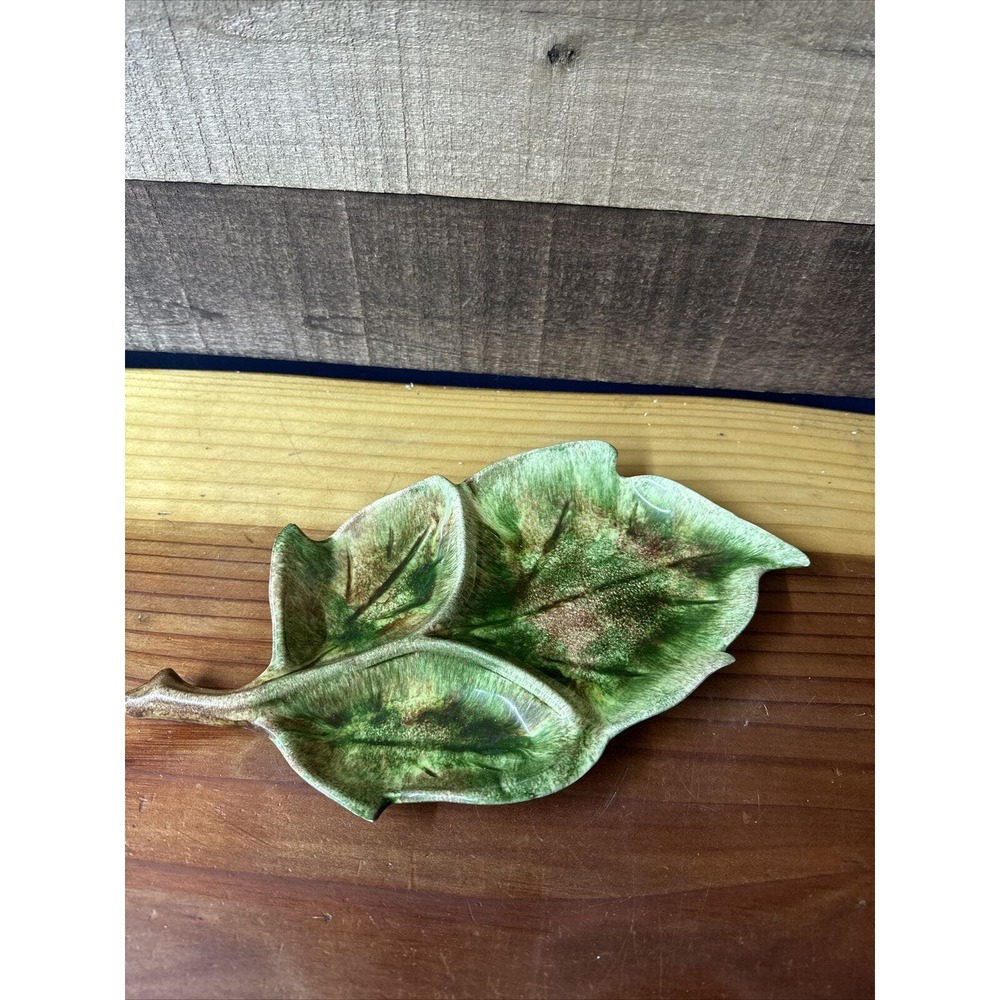 Jameson Pottery Capistrano Trinket Candy Dish Leaf Shaped